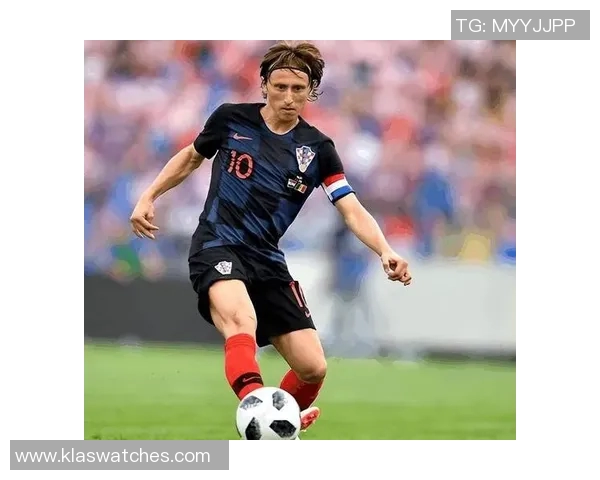 新帅战术革新助力莫德里奇再度焕发巅峰掌控中场魅力 新帅战术革新助力莫德里奇再度焕发巅峰掌控中场魅力